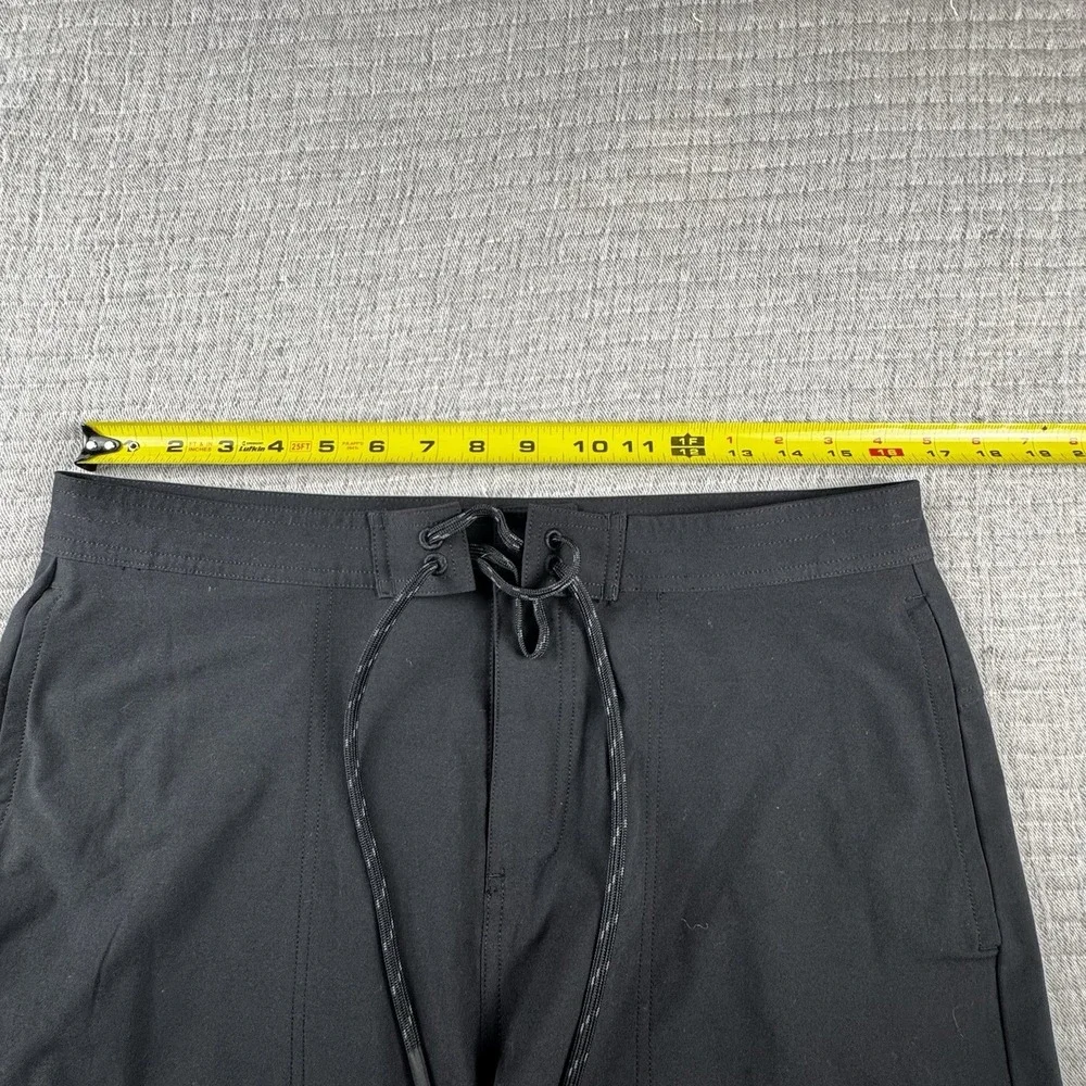 NWT Fabletics Board Short Men 32 Black 7